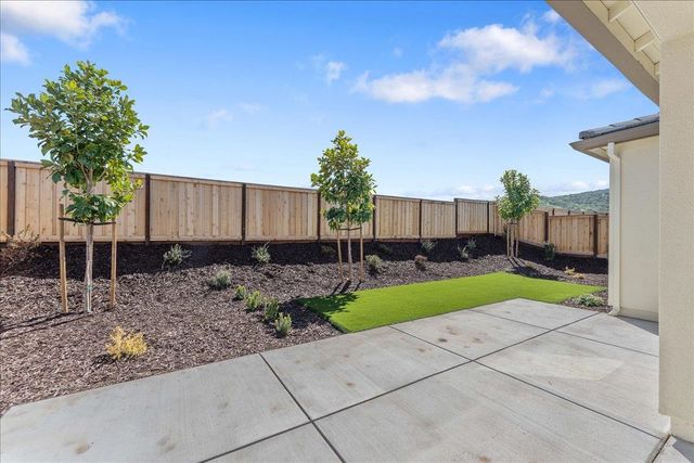 3214 Woody Way, Hollister, CA 95023