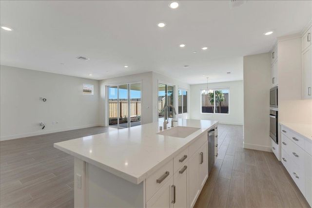 3214 Woody Way, Hollister, CA 95023