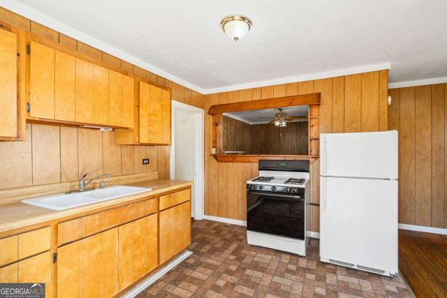 428 SE Alexander Circle, Marietta, GA 30060