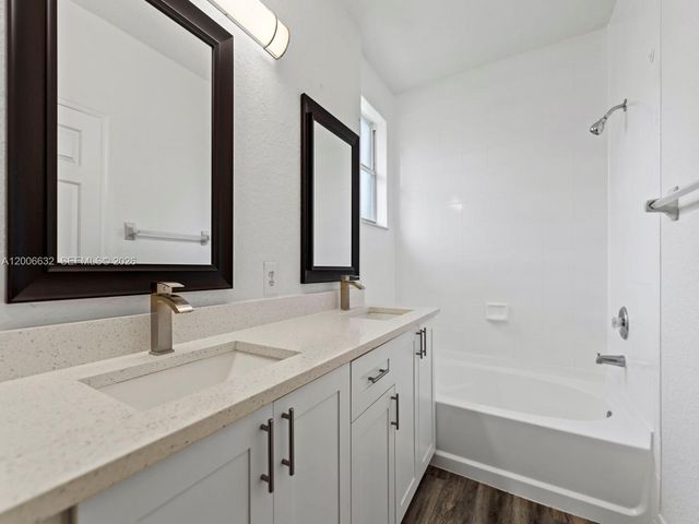 1464 SE 26th Ave, Homestead, FL 33035