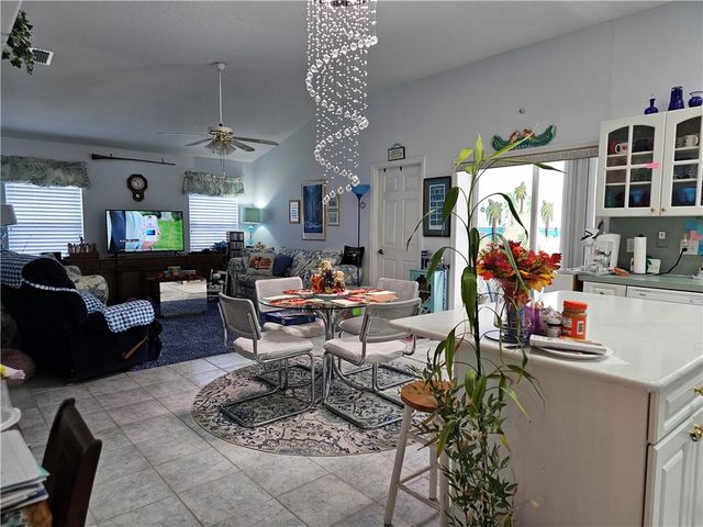 432 Seagrass Avenue, Sebastian, FL 32958