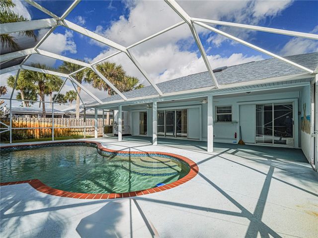 432 Seagrass Avenue, Sebastian, FL 32958