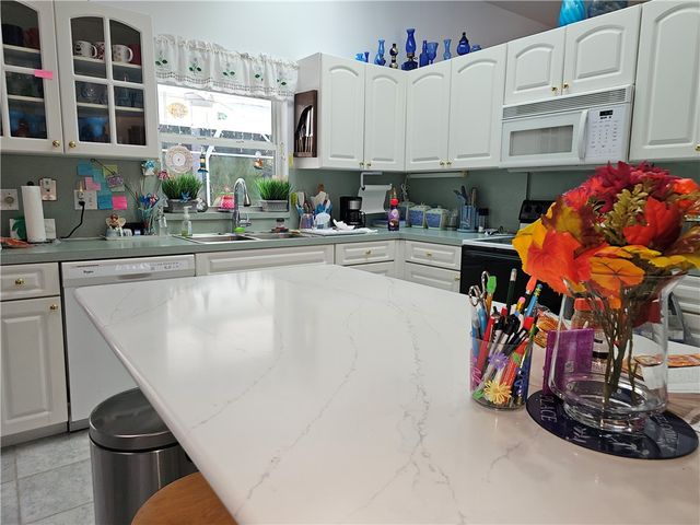 432 Seagrass Avenue, Sebastian, FL 32958