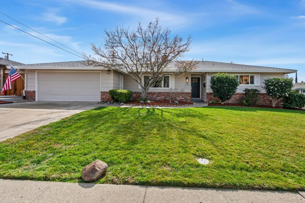 6700 Mercedes Ave, Citrus Heights, CA 95621
