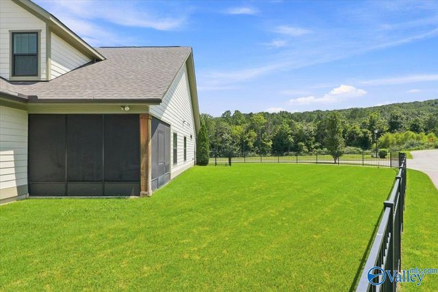 1501 Hammock Street, Huntsville, AL 35811