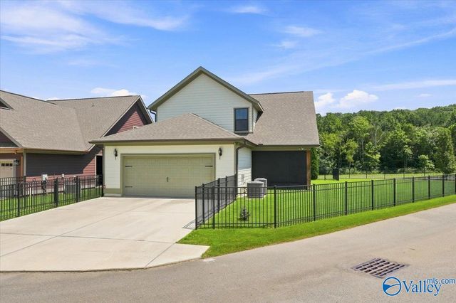 1501 Hammock Street, Huntsville, AL 35811
