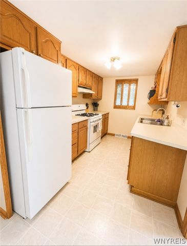 3741 Harrison Avenue, Hamburg, NY 14219