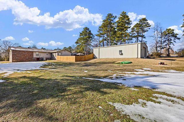 616 State Hwy 393, Delaware, AR 72835