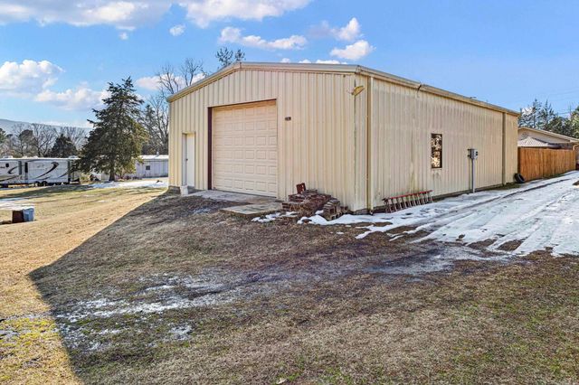 616 State Hwy 393, Delaware, AR 72835