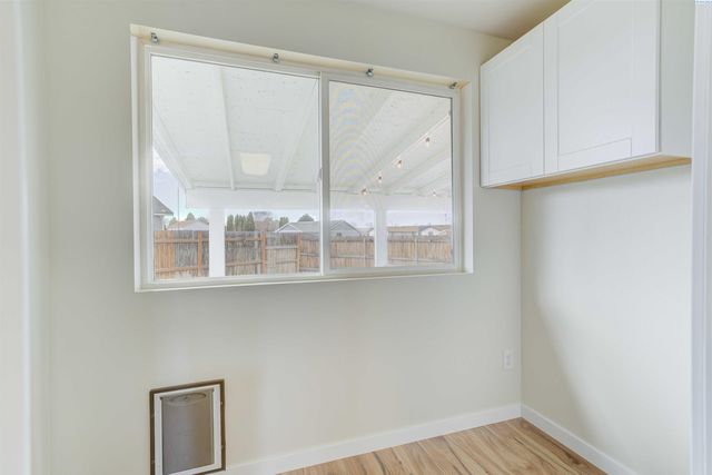 4516 Saguaro Dr, Pasco, WA 99301