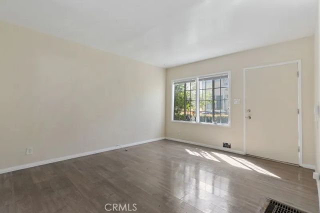 2117 Stewart Street, Santa Monica, CA 90404