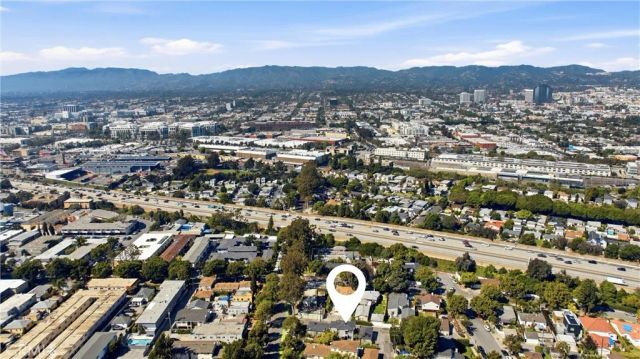 2117 Stewart Street, Santa Monica, CA 90404