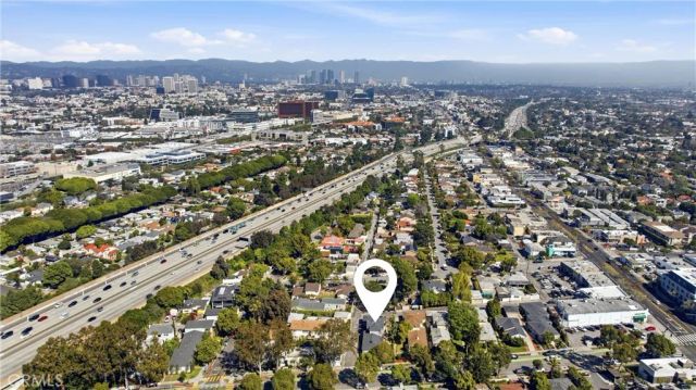 2117 Stewart Street, Santa Monica, CA 90404