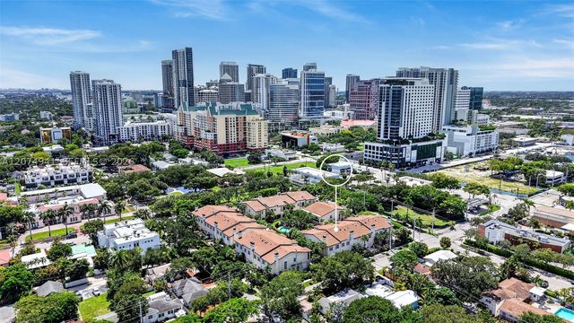 362 NE 7th Ave, Fort Lauderdale, FL 33301