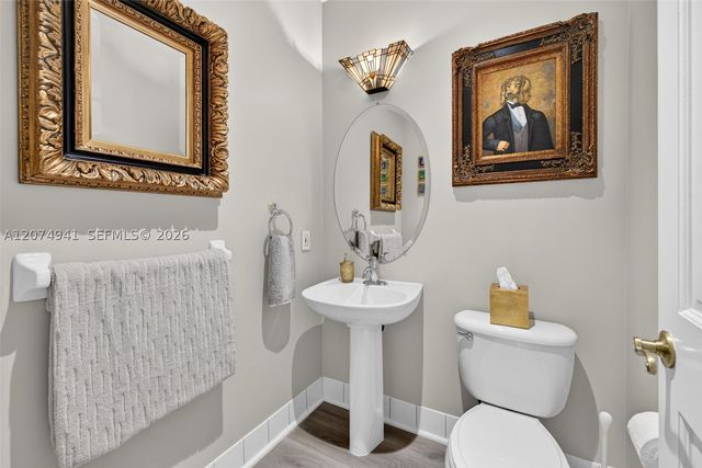 362 NE 7th Ave, Fort Lauderdale, FL 33301