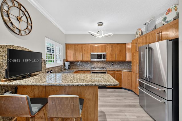 362 NE 7th Ave, Fort Lauderdale, FL 33301