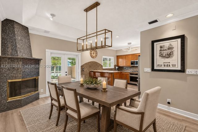 362 NE 7th Ave, Fort Lauderdale, FL 33301