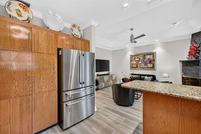 362 NE 7th Ave, Fort Lauderdale, FL 33301