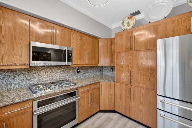 362 NE 7th Ave, Fort Lauderdale, FL 33301