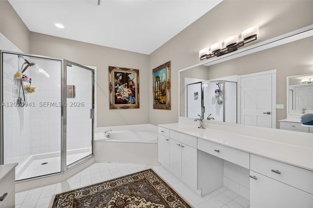 362 NE 7th Ave, Fort Lauderdale, FL 33301