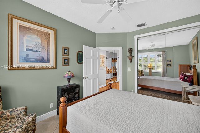 362 NE 7th Ave, Fort Lauderdale, FL 33301