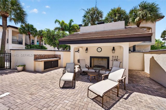 362 NE 7th Ave, Fort Lauderdale, FL 33301