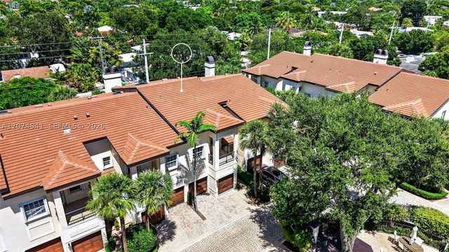 362 NE 7th Ave, Fort Lauderdale, FL 33301