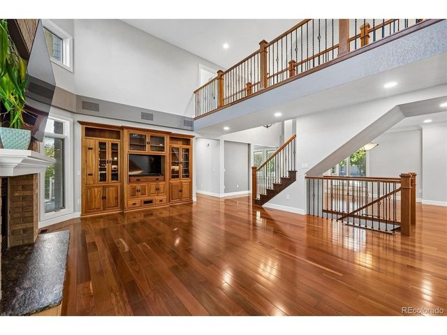 8725 Tall Grass Pl, Lone Tree, CO 80124