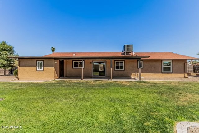 4729 E GREENWAY Street, Mesa, AZ 85205