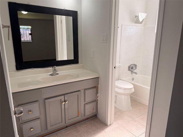 20219 Fox Grove Lane, Humble, TX 77338