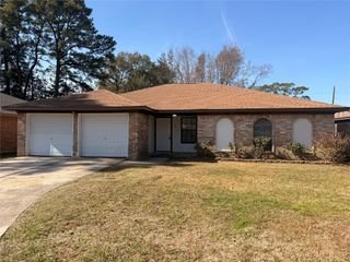 20219 Fox Grove Lane, Humble, TX 77338