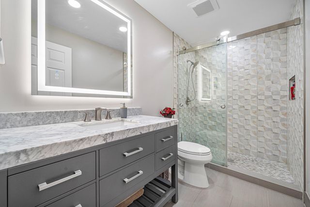 15758 Menton Bay Court, Delray Beach, FL 33446