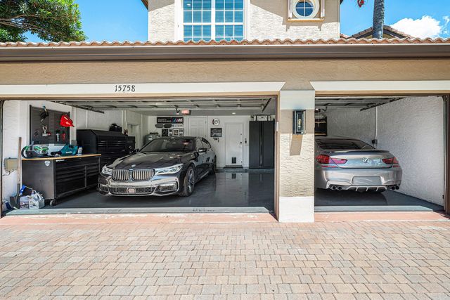 15758 Menton Bay Court, Delray Beach, FL 33446