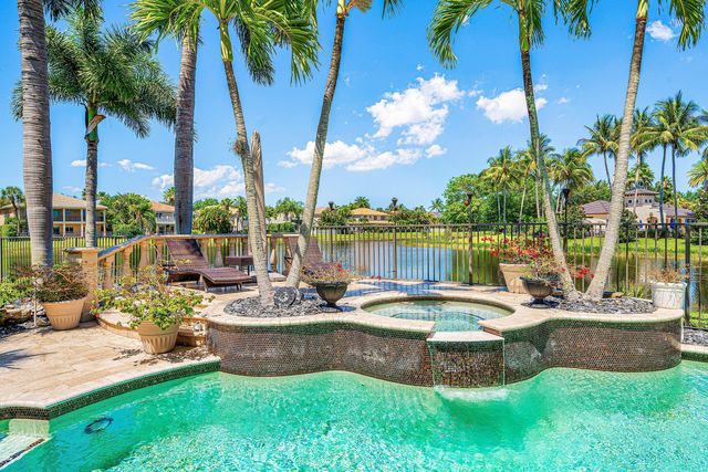 15758 Menton Bay Court, Delray Beach, FL 33446