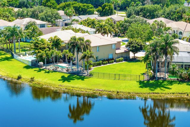 15758 Menton Bay Court, Delray Beach, FL 33446