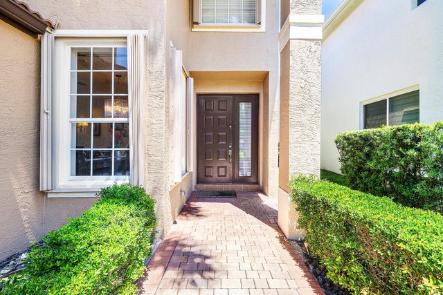 15758 Menton Bay Court, Delray Beach, FL 33446