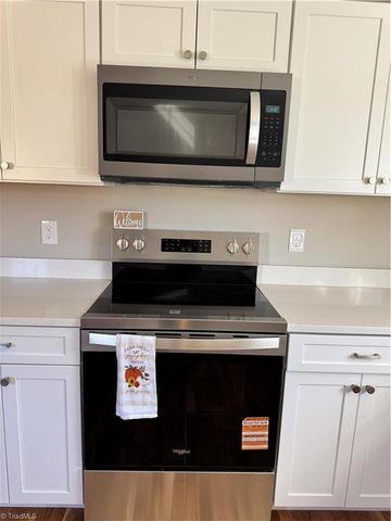 208 Meadow Run Lane, Lexington, NC 27292