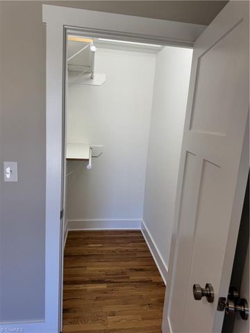 208 Meadow Run Lane, Lexington, NC 27292