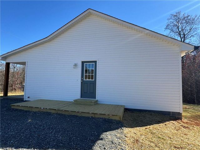 208 Meadow Run Lane, Lexington, NC 27292