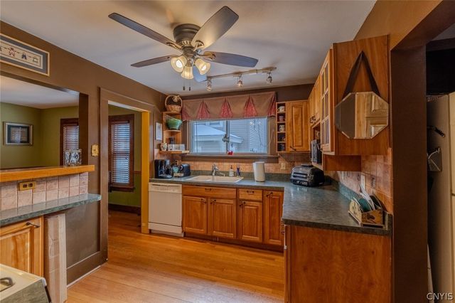 1353 Northcliffe Road, Syracuse, NY 13206