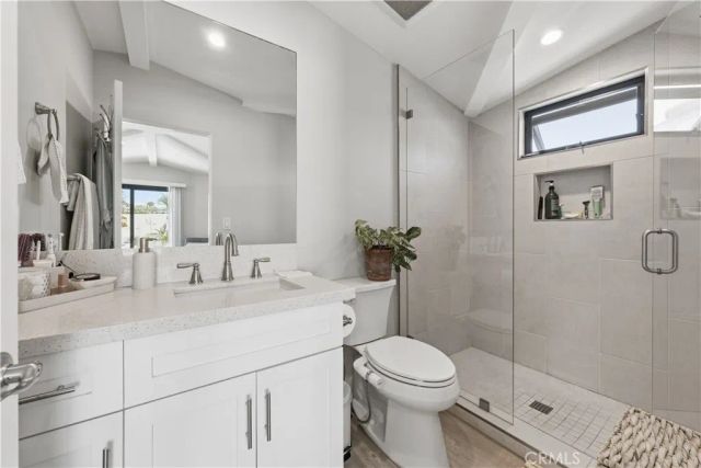 4703 River, Newport Beach, CA 92663