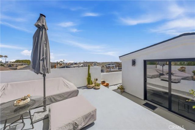 4703 River, Newport Beach, CA 92663