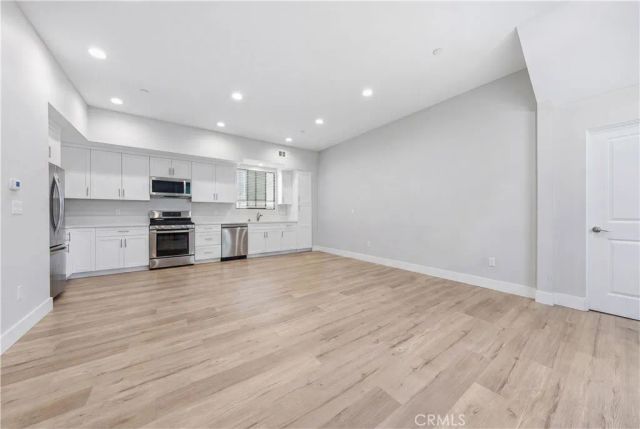 4703 River, Newport Beach, CA 92663