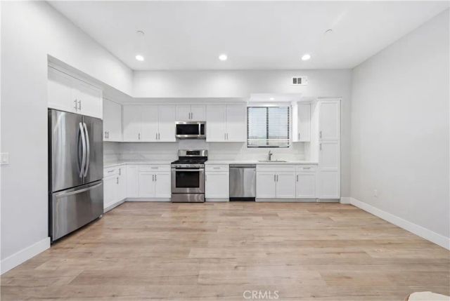 4703 River, Newport Beach, CA 92663