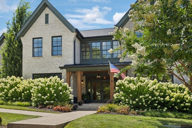 8559 Heirloom Blvd, College Grove, TN 37046