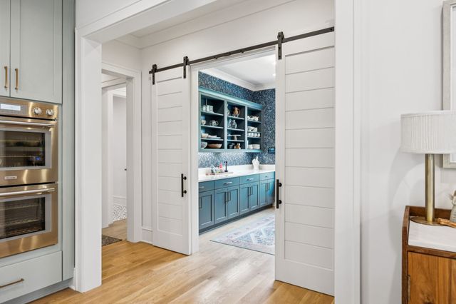 8559 Heirloom Blvd, College Grove, TN 37046