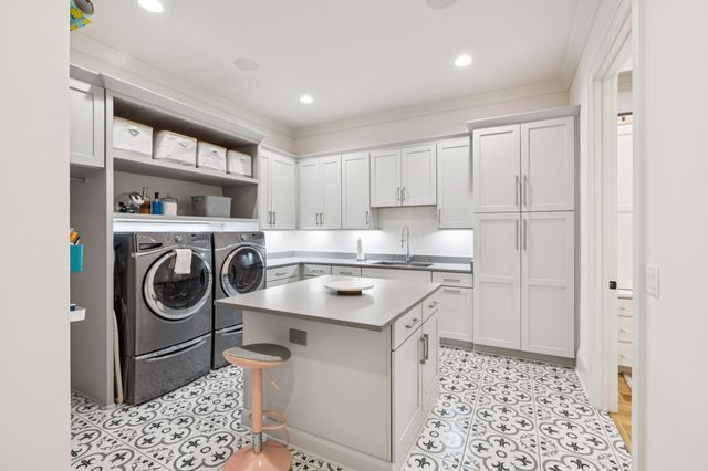 8559 Heirloom Blvd, College Grove, TN 37046