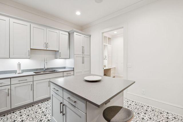 8559 Heirloom Blvd, College Grove, TN 37046