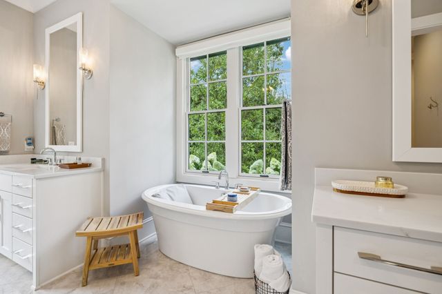 8559 Heirloom Blvd, College Grove, TN 37046