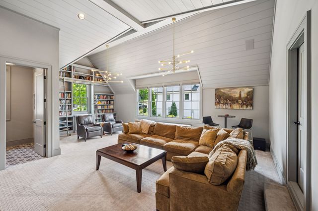 8559 Heirloom Blvd, College Grove, TN 37046